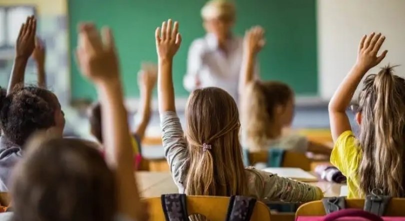 Imagem de Começa mal o novo ano letivo na rede do Ensino de Português no Estrangeiro