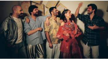 Imagem de Manila, “Estas Ruínas”