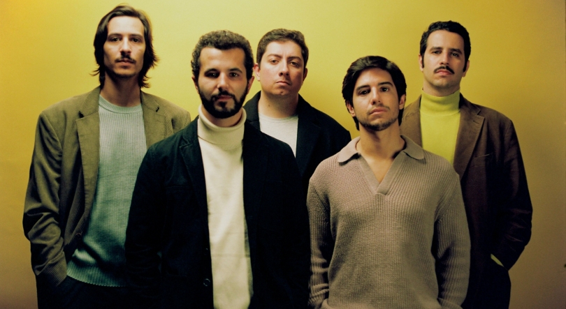 Imagem de Bombazine, “Continuar Assim”