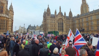 Imagem de Conselheiro em Londres alerta para deportação de portugueses