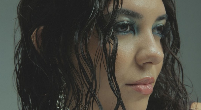 Imagem de Ïnia, “Inesquecível”