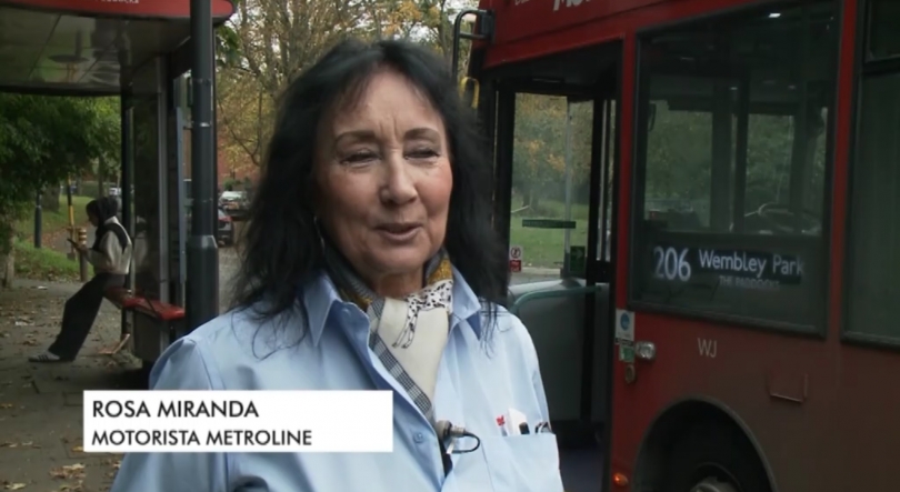 Imagem de Portugueses nos autocarros vermelhos de Londres