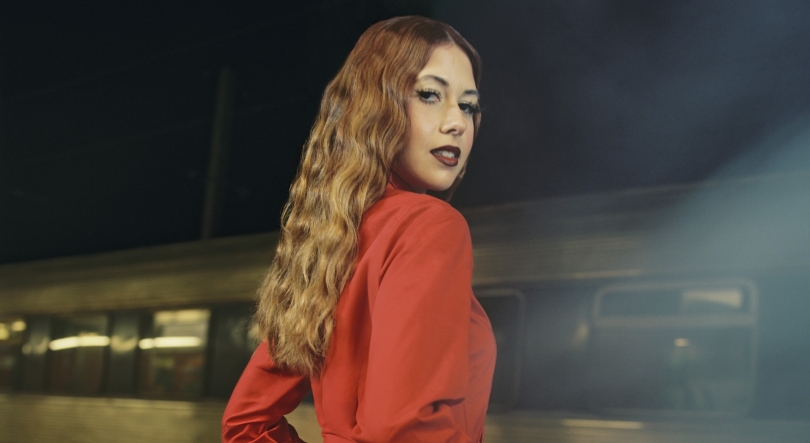 Imagem de Beatriz Rosário no Manual de Canções