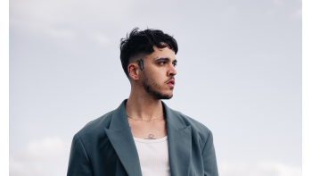 Imagem de Lucy Val, “Enfim”