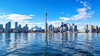 Imagem de Toronto tem uma Praça Açores e festa portuguesa