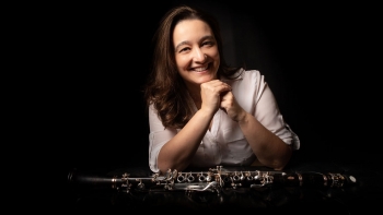 Imagem de Clarinetista Virgínia Figueiredo, do Texas a Coimbra