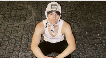 Imagem de André Seravat, “Quero Partir”