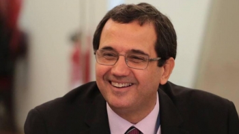 Imagem de Apoio a emigrantes que perderam casas nos incêndios, defende Conselho das Comunidades