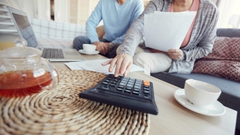 Imagem de As férias acabaram? É tempo de se reorganizar financeiramente