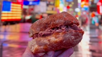 Imagem de Bifanas portuguesas chegam a Nova Iorque