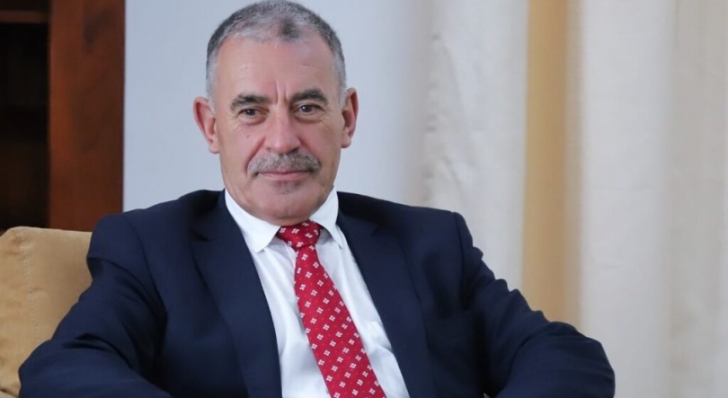 Imagem de Governo estuda alargamento do Centro de Atendimento Consular