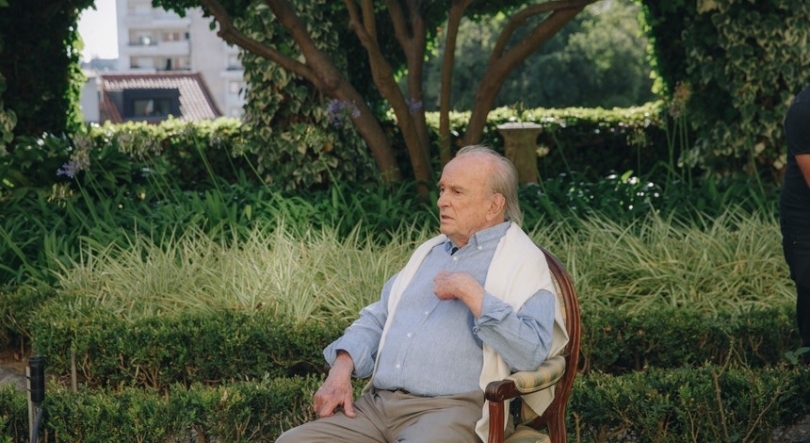 Imagem de Deputados da emigração lembram Pinto Balsemão