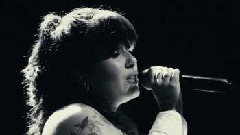 Imagem de Mariana Moreira – “Baby Tou Te A Ver”