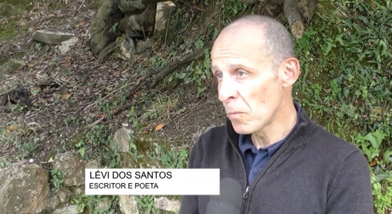 Imagem de A escrita de Lévi dos Santos
