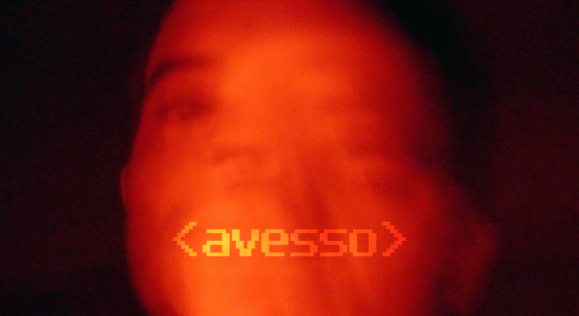 Imagem de Filipe Keil, “Avesso”