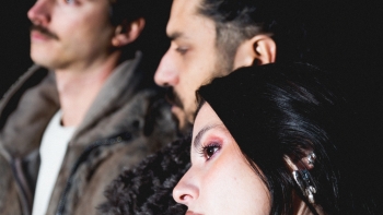 Imagem de Mogno & Ella Nor, “Japão”