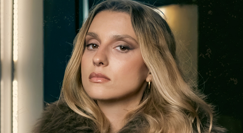 Imagem de Zinha, “You’re Not Alone”