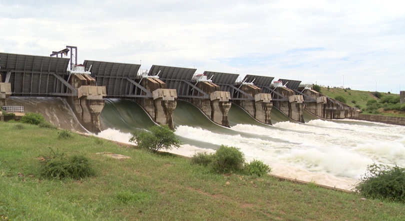 Imagem de Barragem moçambicana de Massingir no limite obriga à retirada imediata de população