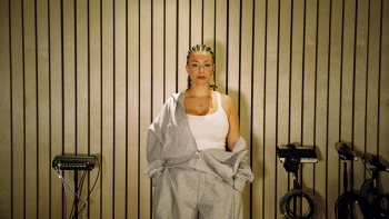 Imagem de Libra, “Before I Become A Slave”