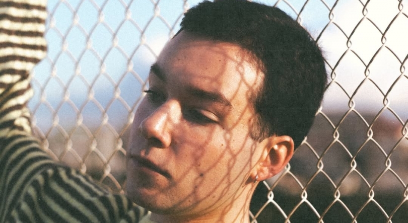 Imagem de Lour, “Abelha”