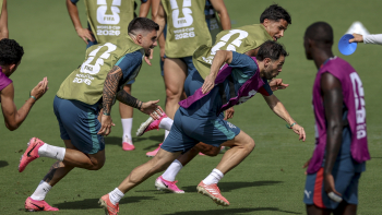 Dois portugueses no Uzbequistão apoiam Portugal no Mundial