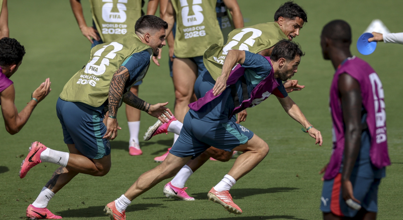 Dois portugueses no Uzbequistão apoiam Portugal no Mundial