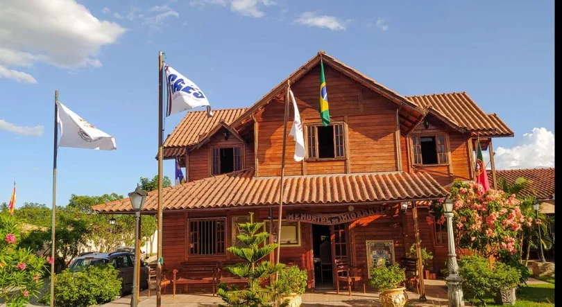 A primeira rede de Casas dos Açores no Mundo nasceu no Brasil
