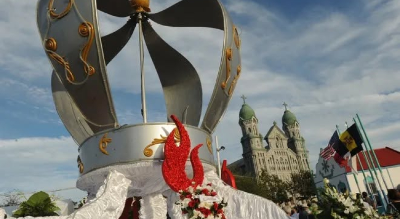 Festas do Divino Espírito Santo da Nova Inglaterra em Fall River